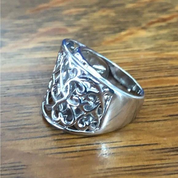 $62 Estate Ring Sterling Silver Marked K 925 China 11.2 grams Size 8 - Picture 3 of 7